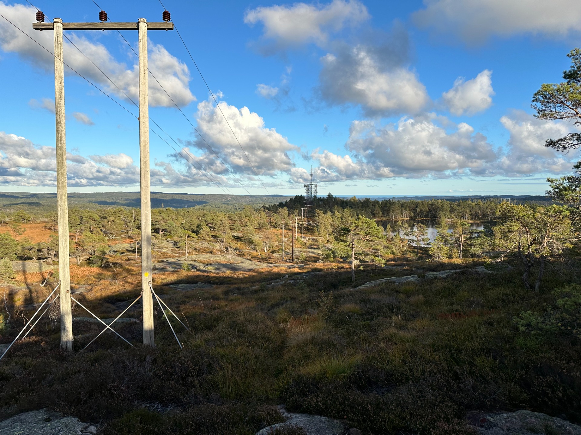 Løypen følger høyspentlinjen 